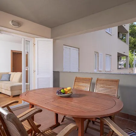 Dalmatia Apartmán Bol