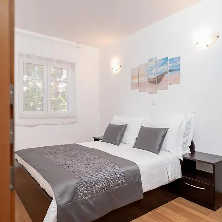 Apartment Dalmatia Bol
