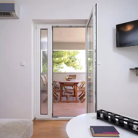 Apartment Dalmatia Bol