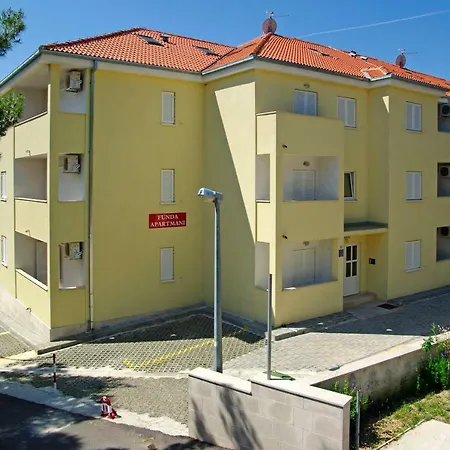 Dalmatia * Bol